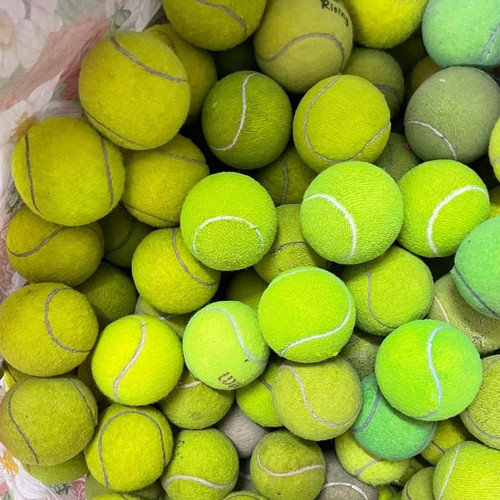 Used tennis balls - 32, -great